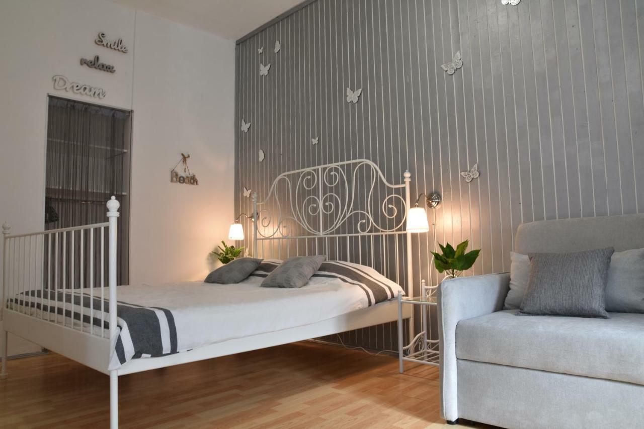 Studio Apartment Lumen Pula Exterior foto